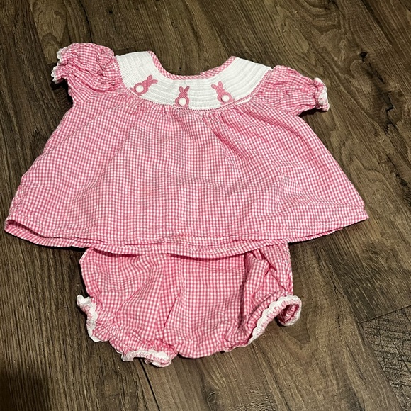 Lil Cactus Other - Lil Cactus Pink Gingham Smocked Dress & Bloomers Set